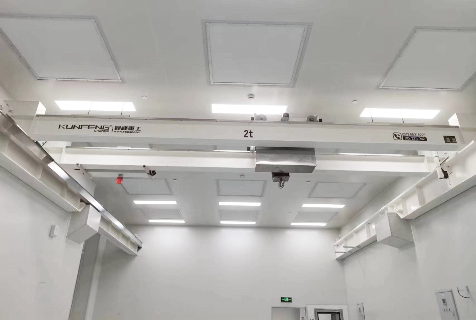 Cleanroom electric hoist overhead crane