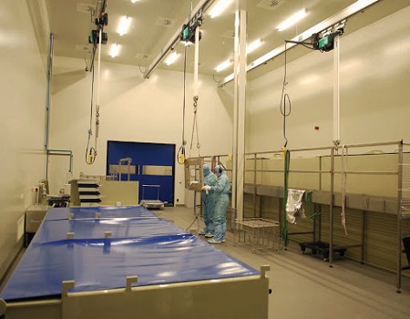 Cleanroom Aluminum Rail Workstation Crane